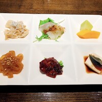 過門香 丸の内トラストタワー店 - シェフセレクト夏のオードブル6種
