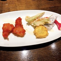過門香 丸の内トラストタワー店 - 大海老と夏野菜の果実酢ソース