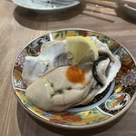 居酒屋燃えた うらめし屋 - 生牡蠣