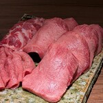 肉匠しおん - 