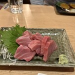 居酒屋 悠雅 - 中トロ刺身1100円   でも大トロだった！