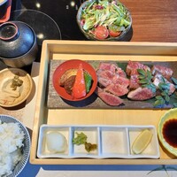 豚捨 KITTE丸の内店 - 