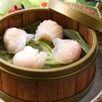 手作りエビ蒸し餃子