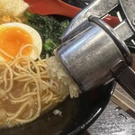 麺屋 伍利羅 - にんにくへずり