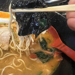 麺屋 伍利羅 - 海苔巻きラーメン