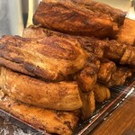 麺屋 伍利羅 - 出来たてチャーシュー