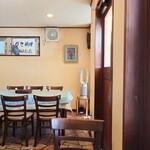 シャンティ - 玄関。