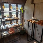 YORU Mont Ceri. - 店内