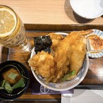 前濱食堂ヤマコ - 味噌汁、豆腐付き