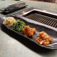和牛とワイン 焼肉きゅうこん - 