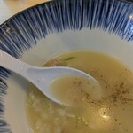 メントサケ - 夢中になって食べてたので調味料を使うのを忘れてました　終盤に粗挽き黒胡椒を少し振って飲んでみました　うんうん美味しい