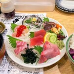 スタンドふじ - 名物魚盛り+ 昼飯セット