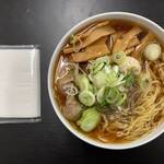 ニューラッキー食堂 - 元祖チャーメン　¥380