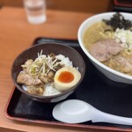 肉煮干中華そば 鈴木ラーメン店 - 
