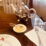 ROYAL CRYSTAL COFFEE - 