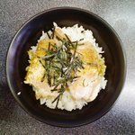 くっチャイナ - チャーシュー丼、拡大。