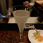 バー スティンガー - 辛口のショートでオーダー　クォーターデッキ