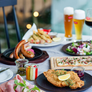 ソーセージのほかにも♪ビールとの相性抜群！自慢のドイツ料理