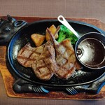 フォルクス - ラムチョップ。柔らかかった！あえて言うならもう少しレア感があった方が好みかも♪