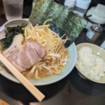 ラーメン 吉田屋 - 