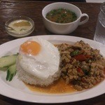 NICO'S - ・ランチ ガパオセット 890円