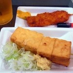 味の笛 - 串かつ￥150＆厚揚串￥200