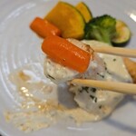 キッチン ブルー グローブ - 人参を添えると甘くなる