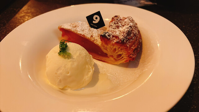 NINE CAFE Sakae Ten