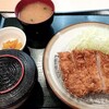 とんかつ伊勢  新宿野村ビル店