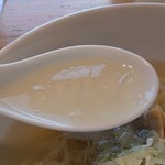 喜一 - 鶏ガラベースの絶品スープ