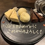 肉処 だん炉 - デザートプレート