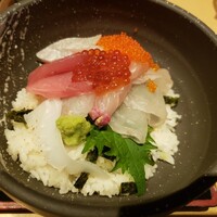 大漁市場 なるみ乃 - 