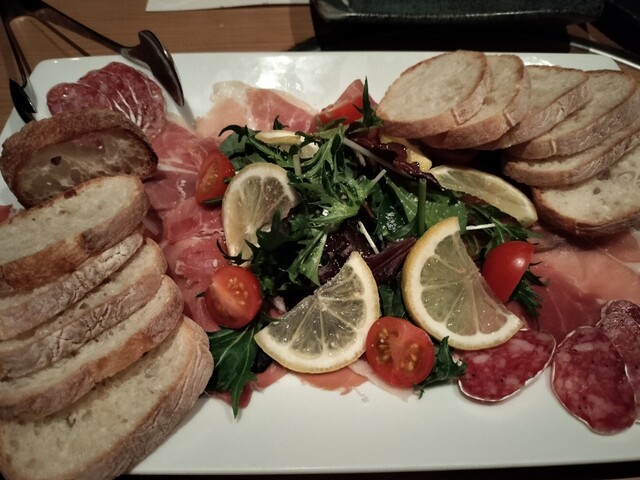 Bettei Butamichi Izumi photo 3