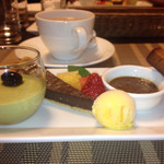 オーベルジュ - チョコタルト、ブリュレ、抹茶ムース、焼き菓子、シャーベット