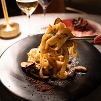 ERUTAN RESTAURANT BAR - 