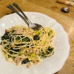 CLISP - 自家製ソーセージのクリームパスタ