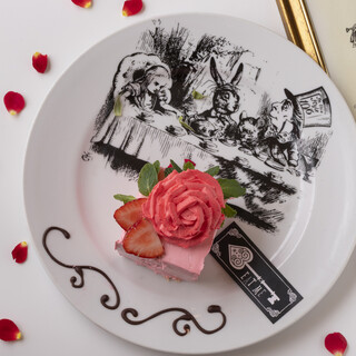 誕生日・記念日には特製デザートでサプライズ！