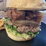 パントリー コヨーテ - 角煮バーガー