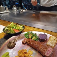 ニュー松坂 梅田32番街店 - 