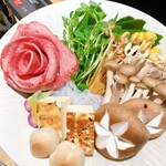 最飛び飛騨牛 しゃぶすき家 馬喰一代 名古屋WEST - 