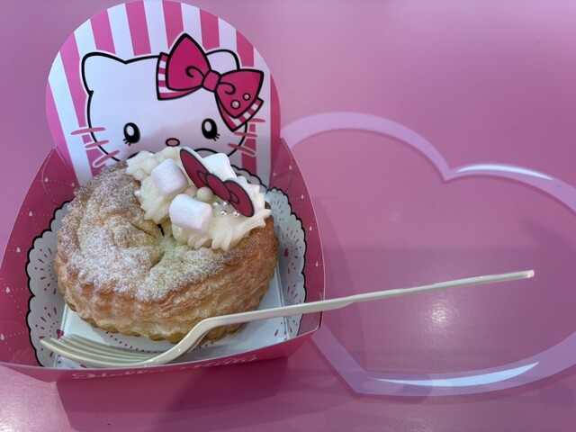 ハローキティのカップケーキ・ショップ - ユニバーサルシティ/ケーキ