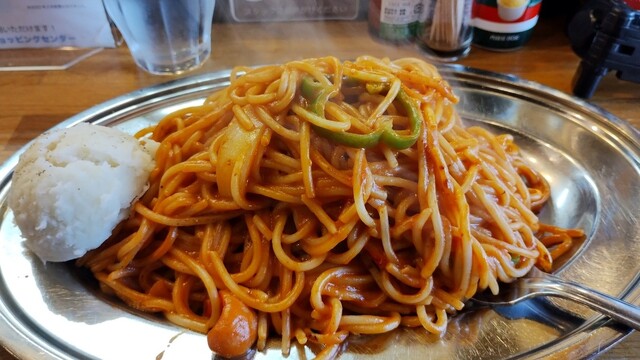 【なぽりたんページ】 横浜ナポリタン PUNCH 本牧ふ頭店 （パンチ） - 元町・中華街