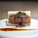 USHIGORO S. - シャトーブリアンカツサンド トリュフ添え