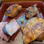 Ramen FeeL - チャーシューセット1100円。ビールと合います。