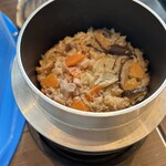 三輪そうめん流し - セットの釜飯
