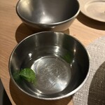 MOLINO - フィンガーボールはハーブの香
      