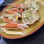白浜荘 - 料理写真:捌いた蟹