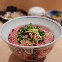 ネギ塩ローストビーフ丼