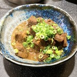 三酉屋 - 牛タン味噌煮込み748円