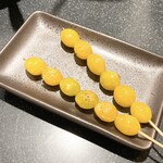 三酉屋 - ぎんなん串@242円